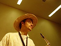 13-afreubo8.jpg