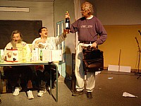 10-comgag28.jpg