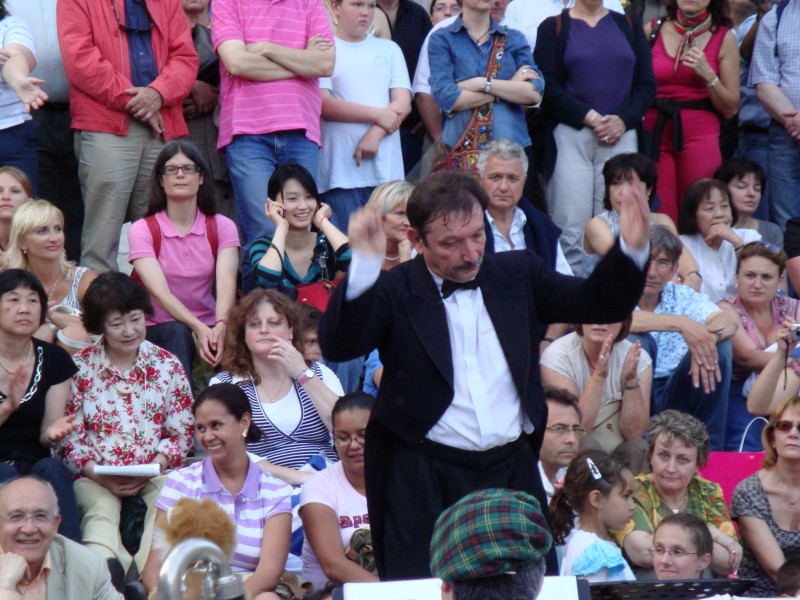 opera-32.jpg