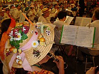 opera-58.jpg opera-58.jpg